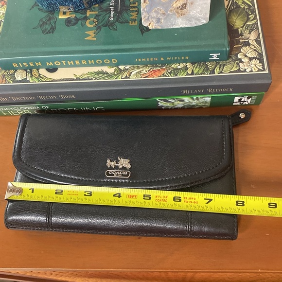 COACH Authentic Madison Leather Wallet - Picture 12 of 12